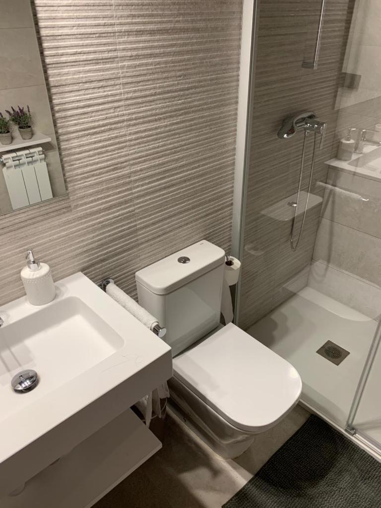 Tuca Del Mont Appartement Benasque Buitenkant foto